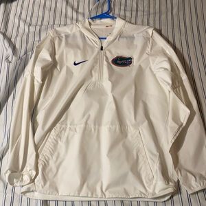 Nike Size Medium White